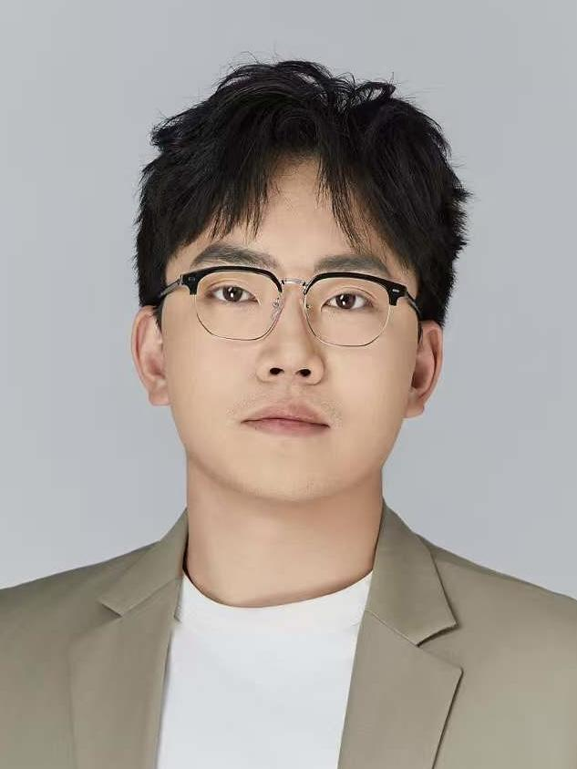 李嘉翔